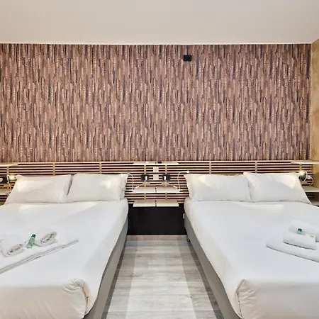 Guesthost - Dora Stylish トリノ