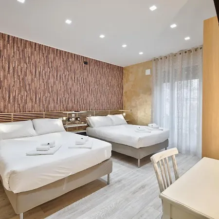 Guesthost - Dora Stylish