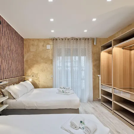 Guesthost - Dora Stylish Daire Torino