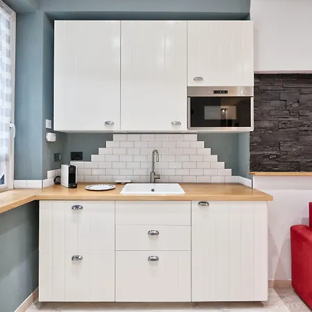 Guesthost - Dora Stylish Daire Torino