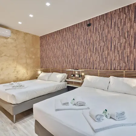 Guesthost - Dora Stylish Torino