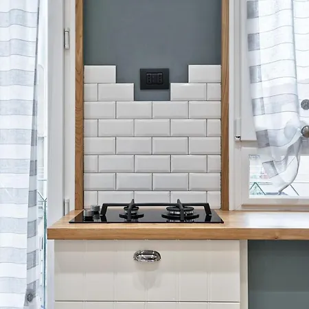 Guesthost - Dora Stylish Daire Torino